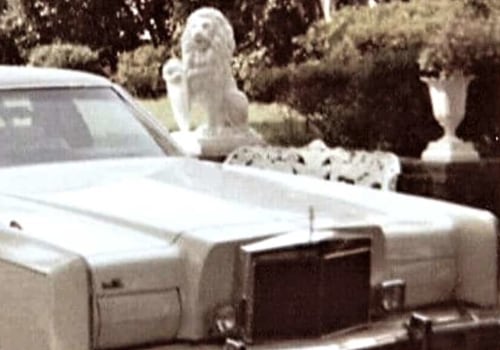 Do Celebrities Still Enjoy the Luxury of Limousines?